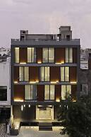 Royal Rawal - Luxury Boutique Hotel