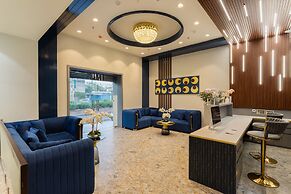 Royal Rawal - Luxury Boutique Hotel