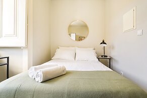 Metropolitan Lisbon Janelas Verdes