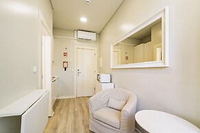 Metropolitan Lisbon Janelas Verdes