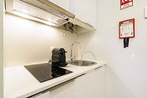 Metropolitan Lisbon Janelas Verdes