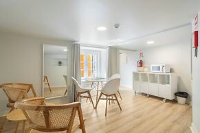 Metropolitan Lisbon Janelas Verdes