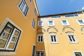 Metropolitan Lisbon Janelas Verdes