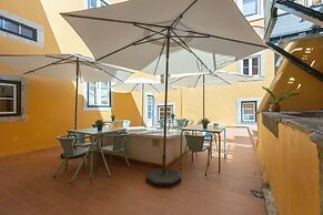 Metropolitan Lisbon Janelas Verdes