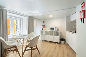 Metropolitan Lisbon Janelas Verdes