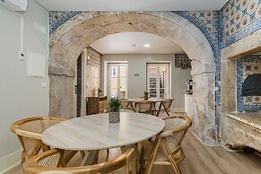 Metropolitan Lisbon Janelas Verdes