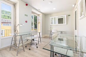 Metropolitan Lisbon Janelas Verdes