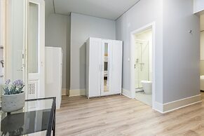 Metropolitan Lisbon Janelas Verdes