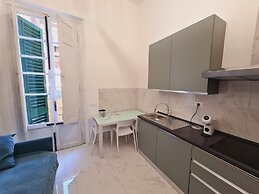 Allegra Viareggio Appartamento & Affittacamere Guest house