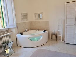 Allegra Viareggio Appartamento & Affittacamere Guest house