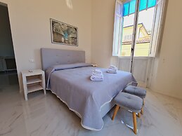 Allegra Viareggio Appartamento & Affittacamere Guest house