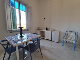 Allegra Viareggio Appartamento & Affittacamere Guest house