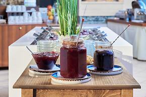 Spiros Soula Thematic Suites