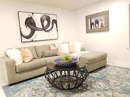 7 BR- Sleeps 15! Celebrity Villa! Great Rates by YouRent!