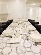 7 BR- Sleeps 15! Celebrity Villa! Great Rates by YouRent!