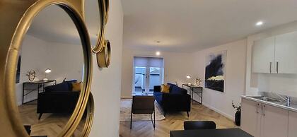 Hybrid Resi - Mitcham