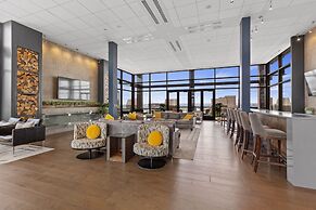 Distinguished Apartment Rooftop Deck