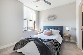 Distinguished Apartment Rooftop Deck