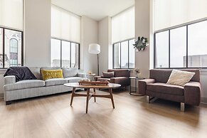 Distinguished Apartment Rooftop Deck