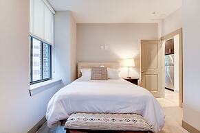 Distinguished Apartment Rooftop Deck