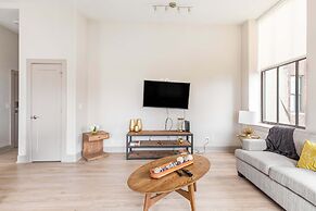 Distinguished Apartment Rooftop Deck