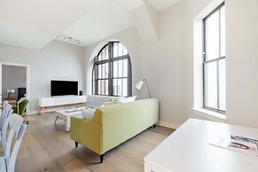 Distinguished Apartment Rooftop Deck