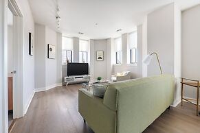 Distinguished Apartment Rooftop Deck