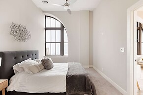 Distinguished Apartment Rooftop Deck