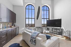 Distinguished Apartment Rooftop Deck