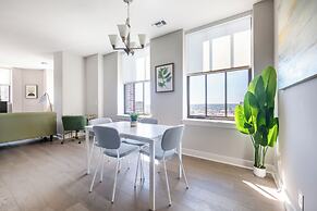 Distinguished Apartment Rooftop Deck