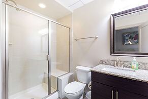 Distinguished Apartment Rooftop Deck