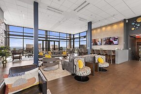 Distinguished Apartment Rooftop Deck