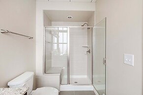 Distinguished Apartment Rooftop Deck