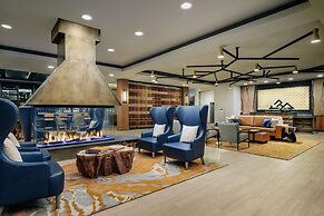 The Hoffmann Hotel Basalt Aspen, Tapestry Collection By Hilton