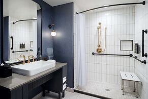 The Hoffmann Hotel Basalt Aspen, Tapestry Collection By Hilton