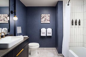 The Hoffmann Hotel Basalt Aspen, Tapestry Collection By Hilton