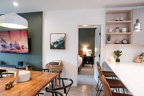 Hemlock Hangout By Revelstoke Vacations