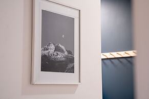 Hemlock Hangout By Revelstoke Vacations