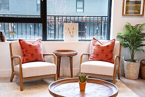 Hemlock Hangout By Revelstoke Vacations