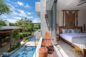 NHOA 207A Lux 2BR Condo Pool View in Aldea Zama
