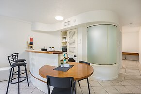 City Centre Unit on The Esplanade