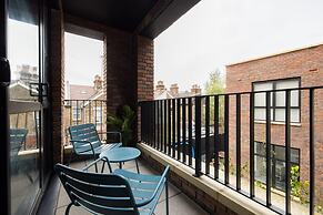 The Wembley Hideout - Stylish 2bdr Flat With Balcony