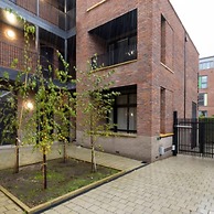 The Wembley Hideout - Stylish 2bdr Flat With Balcony