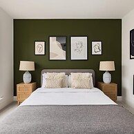 The Wembley Hideout - Stylish 2bdr Flat With Balcony