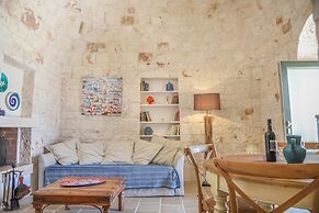 TD Trulli Della Magnolia Trulli w Amazing Garden