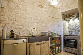 TD Trulli Della Magnolia Trulli w Amazing Garden