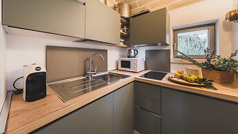 Trulli Biancapetra 8 2 Emma Villas