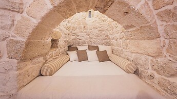 Trulli Biancapetra 8 2 Emma Villas