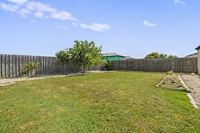 StayAU Stunning 4BRHouse Berwick