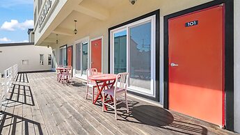 Gangneung Lacblanc Pension
